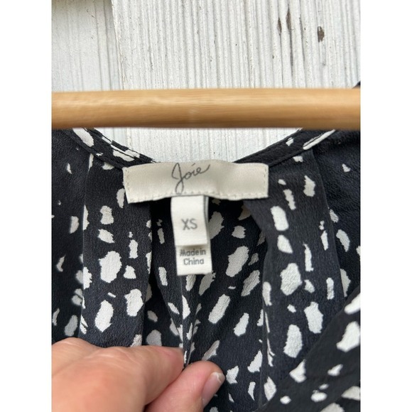 Joie Silk Sleeveless Top Black White Print V-Neck Spaghetti Strap Tank Size XS - Picture 5 of 8